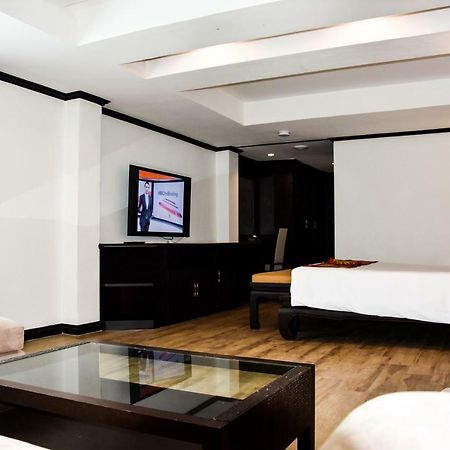 Pride Beach Resort - Adults Only Patong ภายนอก รูปภาพ