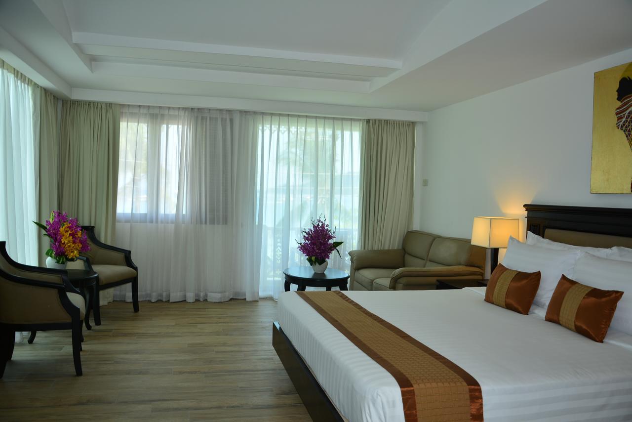 Pride Beach Resort - Adults Only Patong ภายนอก รูปภาพ