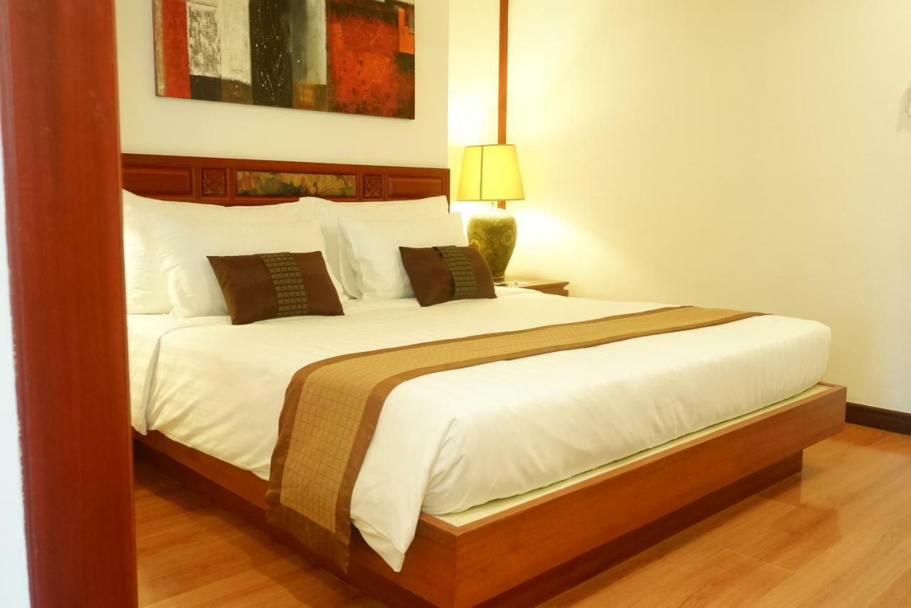 Pride Beach Resort - Adults Only Patong ภายนอก รูปภาพ